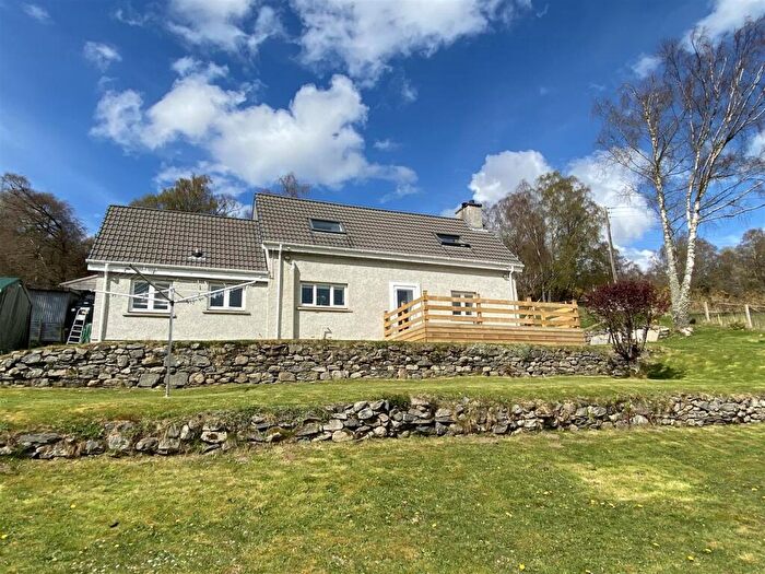 3 Bedroom Detached House For Sale In Glen Urquhart, Drumnadrochit, IV63