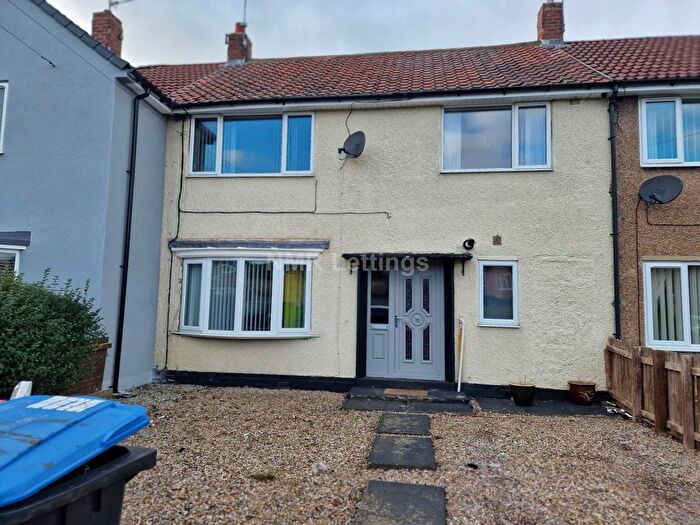 3 Bedroom Semi-Detached House To Rent In Ennerdale Drive, Crook, DL15