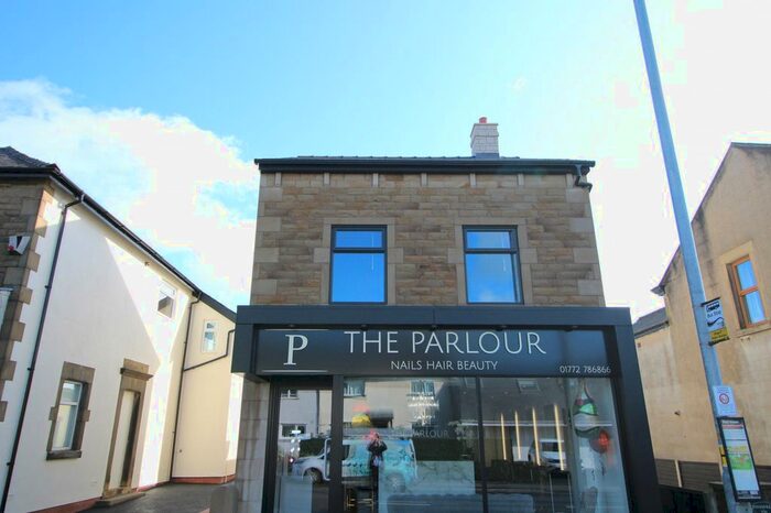 2 Bedroom Flat To Rent In Derby Road, Longridge, Lancashire, PR3