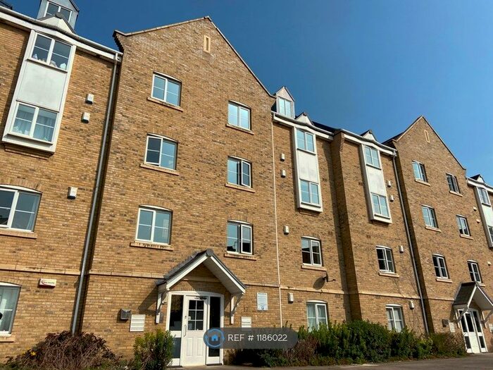 2 Bedroom Flat To Rent In Henry Bird Way, Northampton, NN4