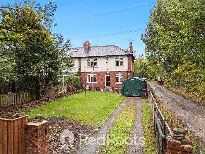 4 Bedroom End Of Terrace House For Sale In Stanley, Wakefield, West Yorkshire, WF3
