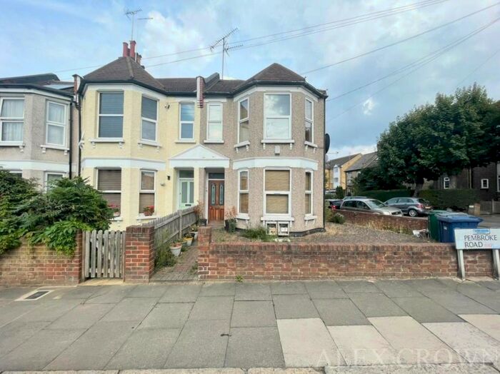 1 Bedroom Flat To Rent In Pembroke Road, Muswell Hill, N10