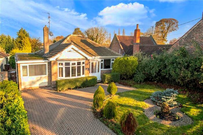 2 Bedroom Detached Bungalow For Sale In High Road, Moulton, Spalding, PE12