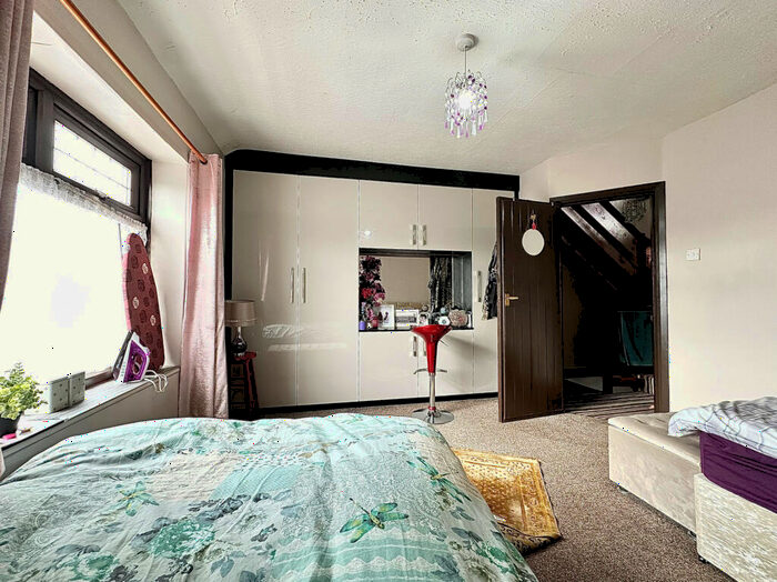 2 Bedroom End Of Terrace House For Sale In Lutwidge Avenue, Preston, PR1