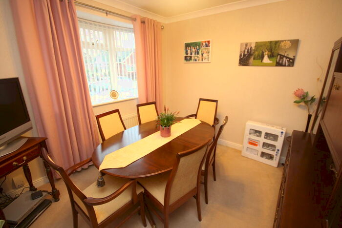 4 Bedroom Detached Bungalow For Sale In Burnt House Road, West Monkseaton, Whitley Bay, NE25