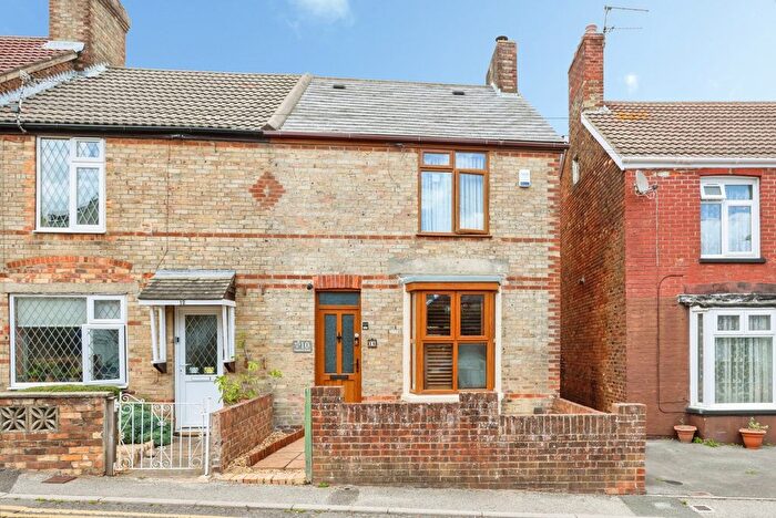 2 Bedroom Terraced House For Sale In Dunford Road, Poole, Dorset, BH12