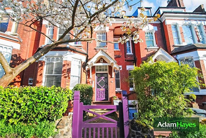 1 Bedroom Flat To Rent In Church Crescent, Muswell Hill, N10