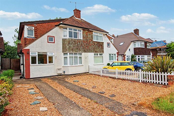3 Bedroom Semi Detached House To Rent In Johnston Walk, Guildford, GU2