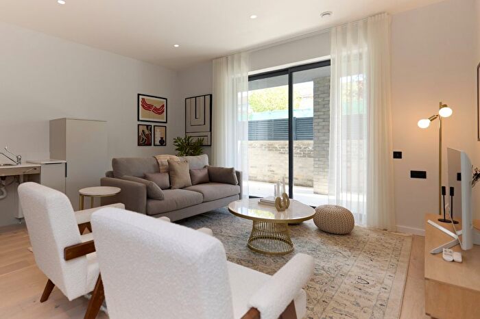 1 Bedroom Flat For Sale In Coverdale Road, London, NW2
