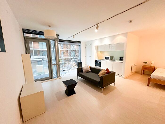 Studio For Sale In Manor Mills, Ingram Street, Leeds, West Yorkshire, Uk, LS11