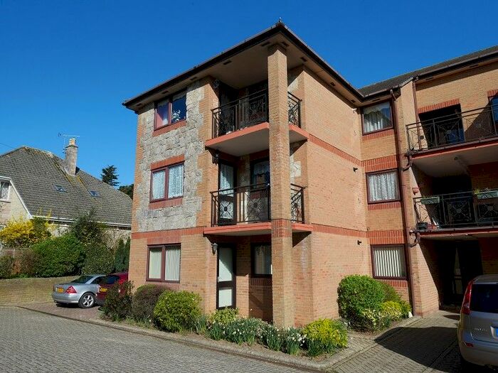 2 Bedroom Flat To Rent In 47 Victoria Avenue, Shanklin, Isle Of Wight. PO37