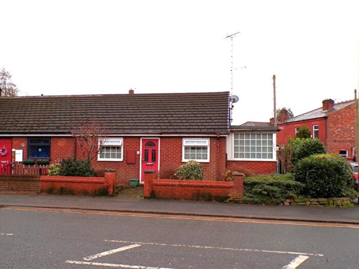 1 Bedroom Semi-Detached Bungalow For Sale In Ashton Road East, Failsworth, Manchester, M35