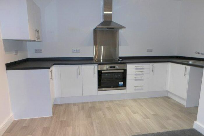 2 Bedroom Flat To Rent In A Sherwood Rise, Nottingham, NG7
