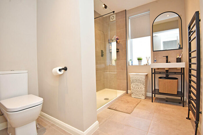 2 Bedroom Flat For Sale In Glebe Road, Harrogate, HG2