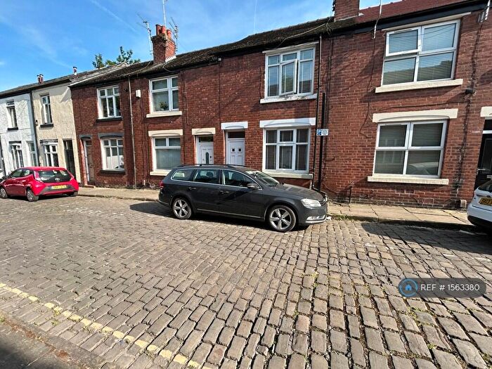 2 Bedroom Terraced House To Rent In Alberta Street, Stockport, SK1