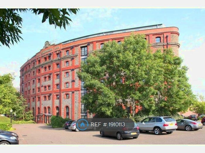 2 Bedroom Flat To Rent In Spillers &amp; Bakers, Cardiff, CF10