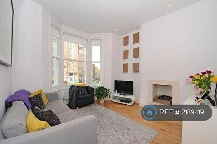 1 Bedroom Flat To Rent In Avenell Road, London, N5