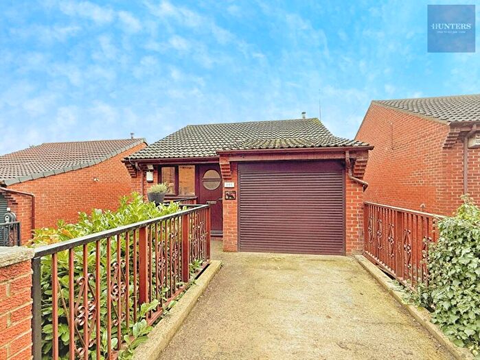 4 Bedroom Detached House For Sale In Swinnow Lane, Bramley, LS13