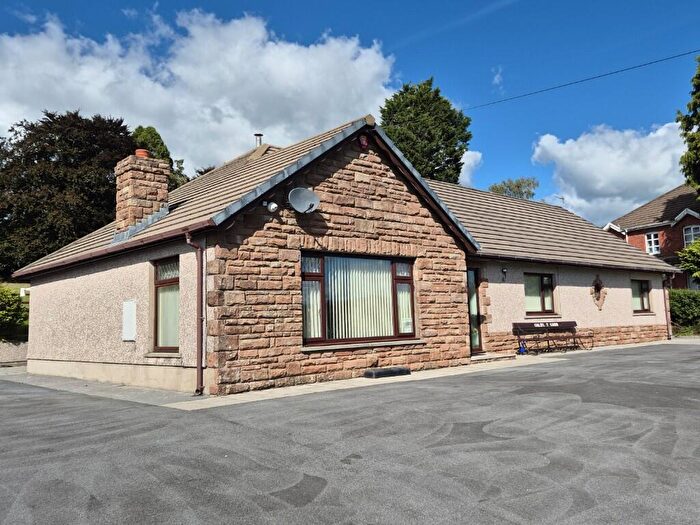 5 Bedroom Smallholding For Sale In Manordeilo Llandeilo, SA19