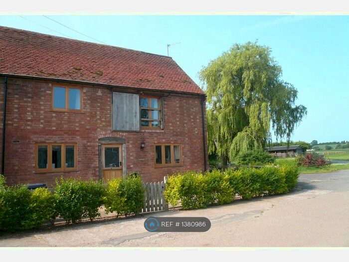 3 Bedroom Semi-Detached House To Rent In Hunningham, Leamington Spa, CV33