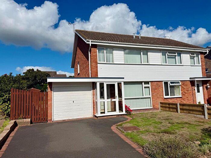 3 Bedroom Semi Detached House For Sale In Nevinson Place, Hereford, HR1