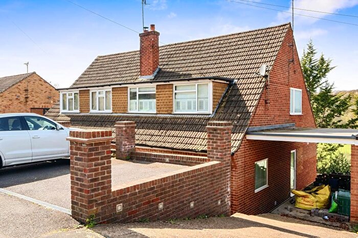 3 Bedroom Semi Detached House For Sale In High Wycombe, Buckinghamshire, HP12