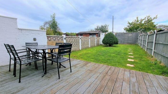 3 Bedroom Terraced House To Rent In Crayleigh Terrace, Cray Road, Sidcup, DA14