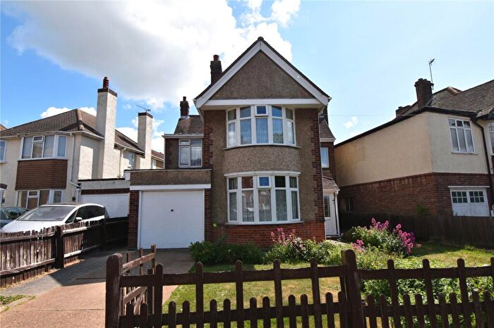 3 Bedroom Detached House For Sale In Beacon Hill Avenue, Harwich, Essex, CO12