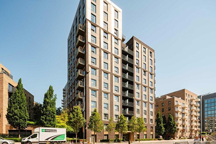 Studio To Rent In Deptford, London, SE8