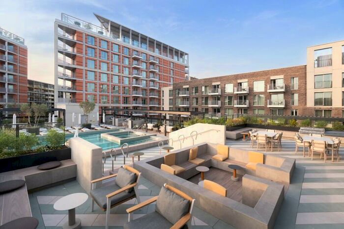 Studio To Rent In Nine Elms Lane, London, SW11