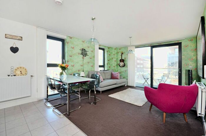 1 Bedroom Flat To Rent In Dalston Square, Dalston, London, E8