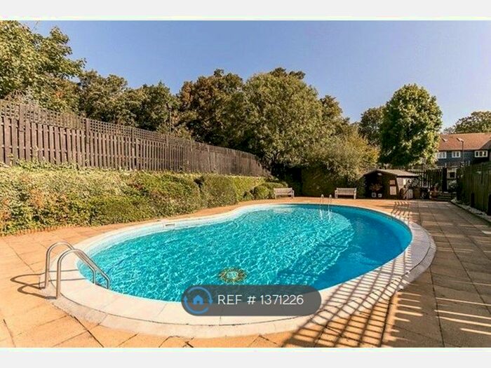 1 Bedroom Flat To Rent In Steep Hill, Croydon, CR0