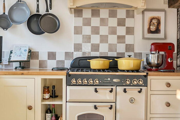 2 Bedroom Cottage For Sale In Milkingpen Lane, Old Basing, Basingstoke, RG24