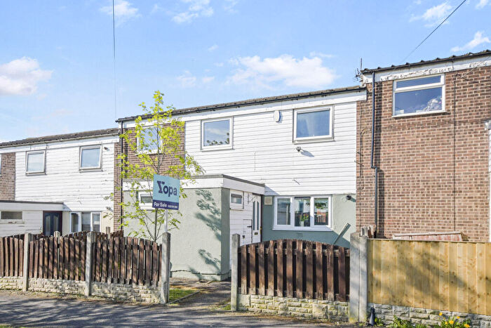 3 Bedroom Terraced House For Sale In Well Croft, Sheffield, S35