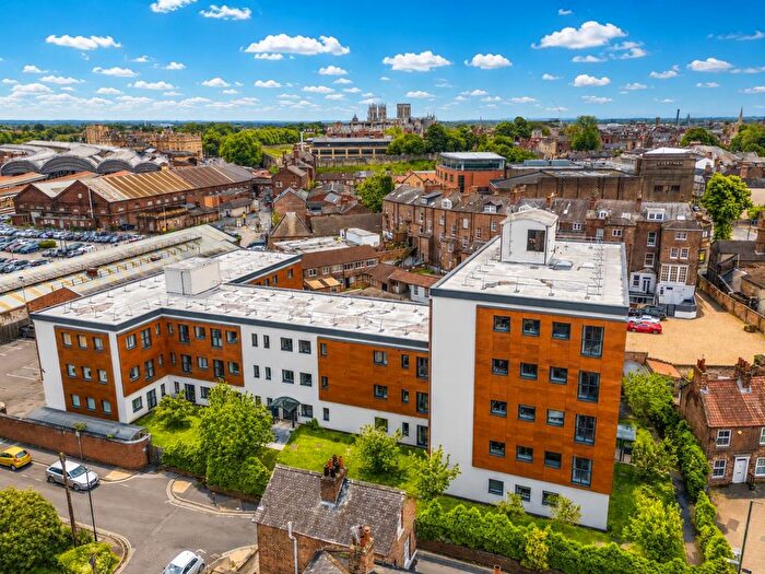 2 Bedroom Flat For Sale In Holgate Road, York, YO24