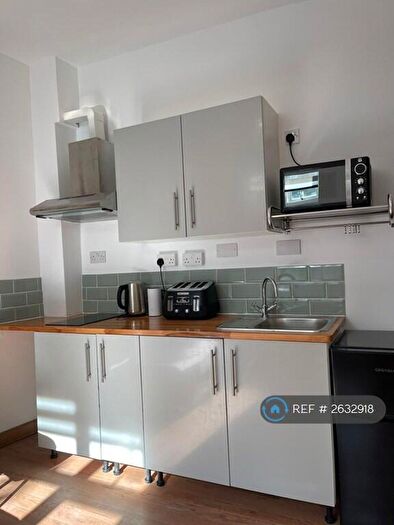 Studio To Rent In Grafton Road, London, NW5