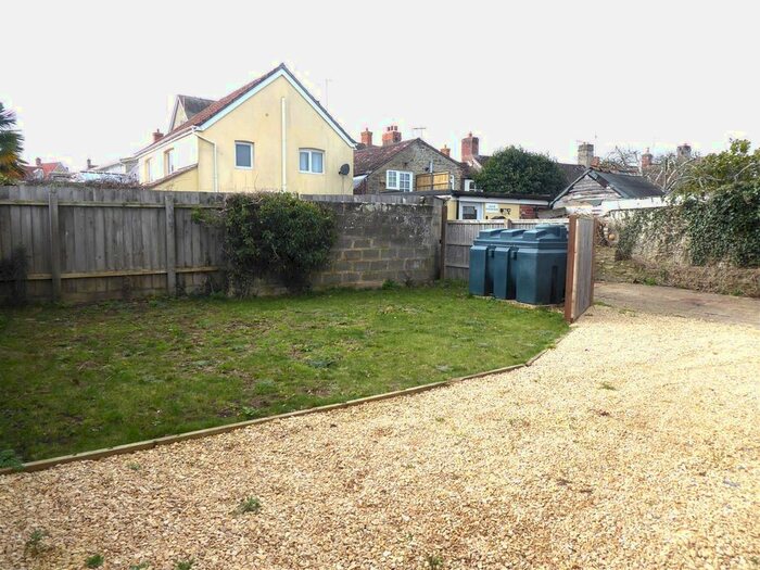 2 Bedroom Detached Bungalow To Rent In Station Road, Stalbridge, Sturminster Newton, DT10