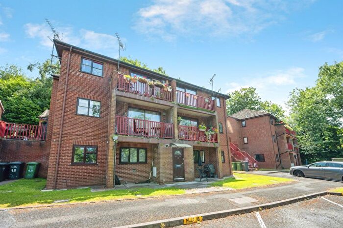 2 Bedroom Flat For Sale In St. Andrews Green, Kidderminster, DY10