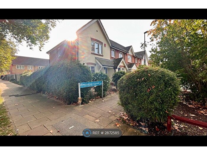 2 Bedroom Terraced House To Rent In Peppermead Square, London, SE13