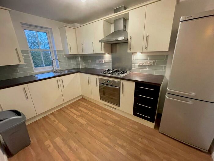 2 Bedroom Apartment To Rent In Waun Ddyfal, Cardiff, CF14
