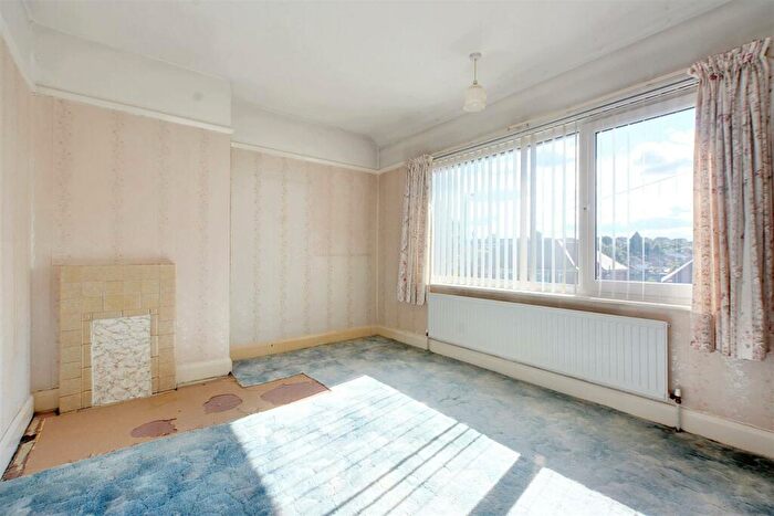 2 Bedroom Semi-Detached House For Sale In Coppice Road, Arnold, Nottingham, NG5