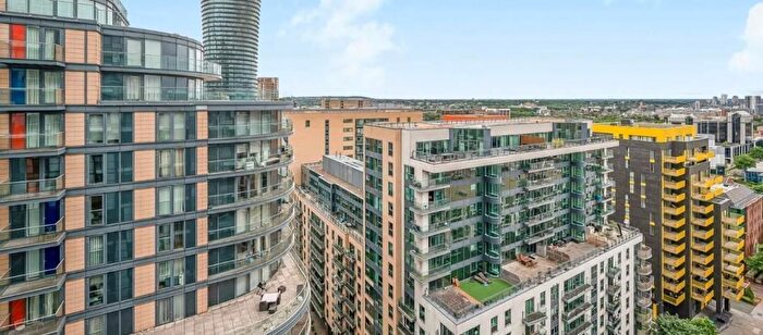 1 Bedroom Flat For Sale In Duckman Tower, Lincoln Plaza, Canary Wharf, London, E14