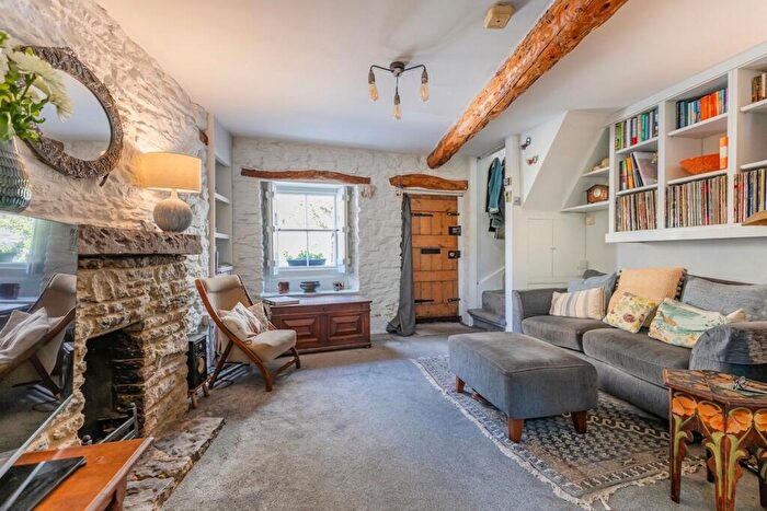 2 Bedroom Terraced House For Sale In Bristol Street, Malmesbury, SN16