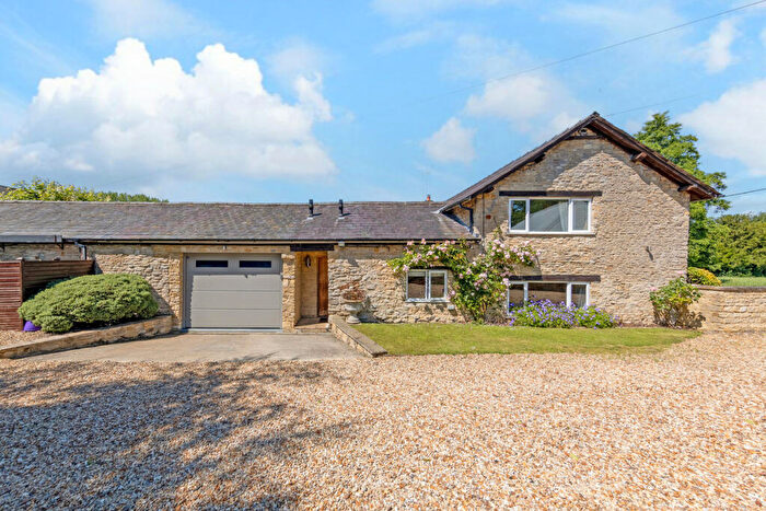 5 Bedroom Barn Conversion For Sale In The Stone Barn Cottisford, Oxfordshire, NN13