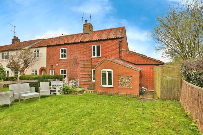 2 Bedroom End Of Terrace House For Sale In Guist Bottom Road, Stibbard, Fakenham, NR21