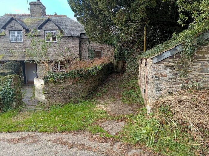 1 Bedroom Terraced House To Rent In Crossfields, PL12