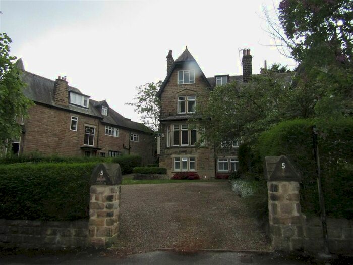 2 Bedroom Flat To Rent In , Clarence Drive, Harrogate, HG1