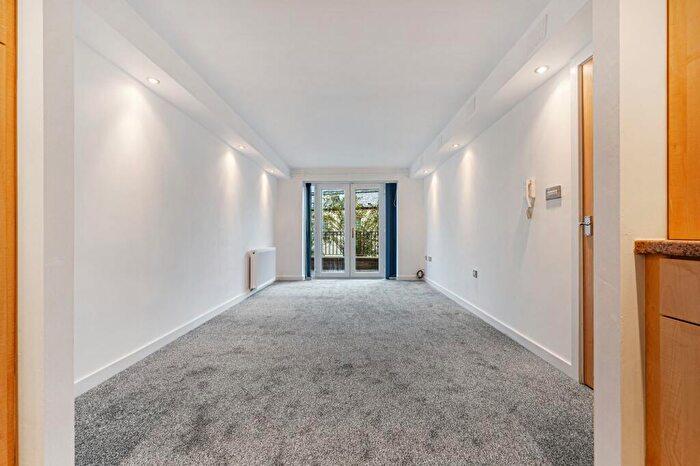 1 Bedroom Flat To Rent In Callender Street, Ramsbottom, BL0