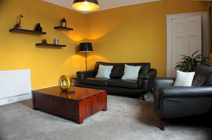 2 Bedroom Flat To Rent In North Bridge Street, Bathgate, EH48