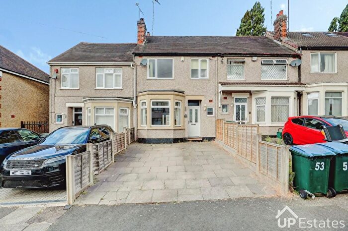 3 Bedroom Terraced House For Sale In Lincroft Crescent, Coventry, CV5